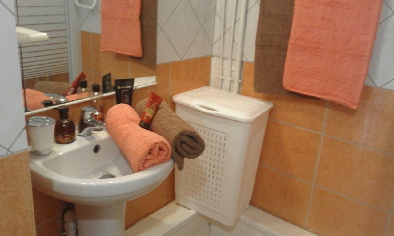 Apartamento Coquet F2 Climatise Avec Piscine Au Lamentin Le Lamentin Exterior foto
